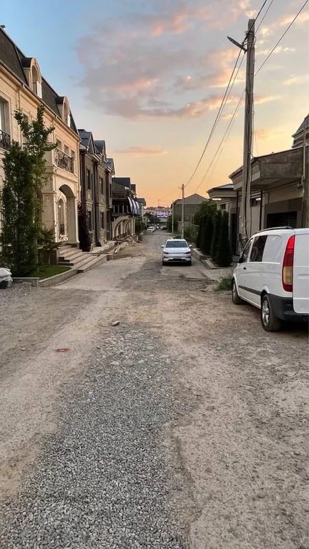 Yer sotiladi Yunusobod gvardeysiki 8