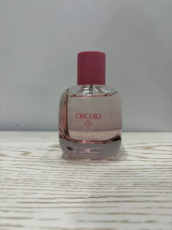 Orchid. Zara.