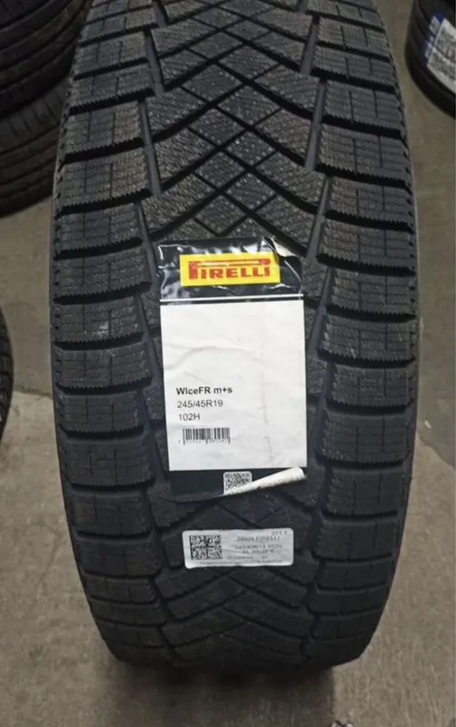 Pirelli Ice Zero FR 245/45/19. Зимние шины. BMW/AUDI/Mercedes 2 Pirelli Ice Zero FR 245/45/19. Зимние шины. BMW/AUDI/Mercedes 2
