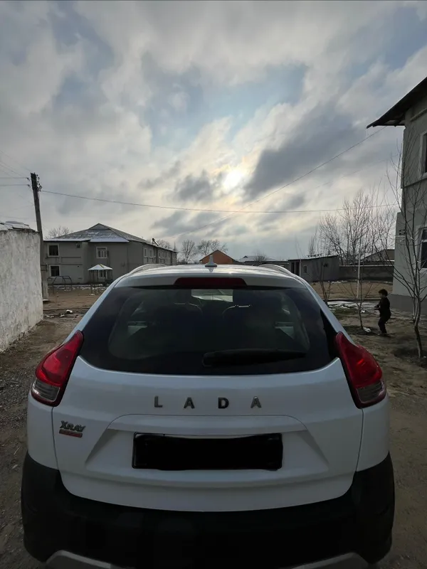 Lada Xray Cross. — фото 6
