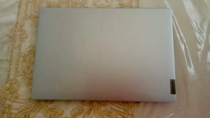 Lenovo