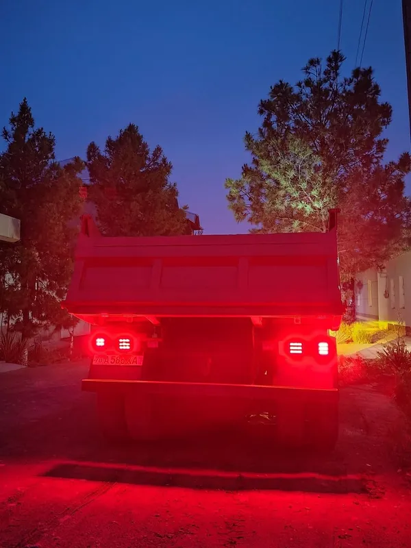 Kamaz samosval sotiladi 4
