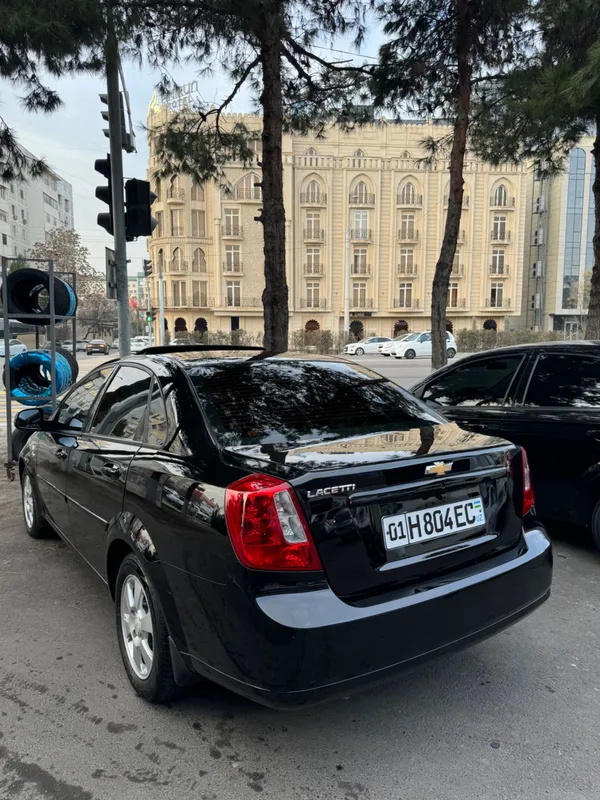 Gentra qora 2021 avto 1 Gentra qora 2021 avto 1