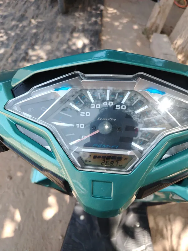 Продаётся скутер Honda Click 175 - BirBir