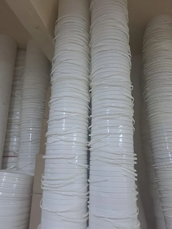 Oq plastmassa chelak 2 Oq plastmassa chelak 2