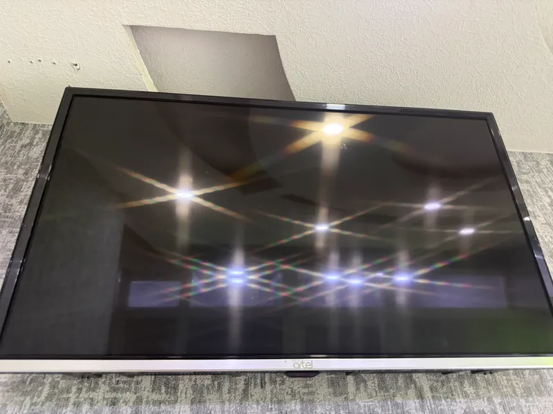 Artel 32” televizor a’lo holatda 2