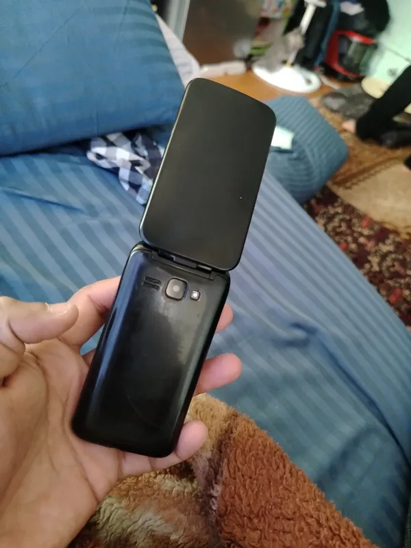 telefon 1 telefon 1