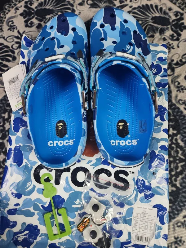 тапочки Bape crocs — фото 1 тапочки Bape crocs — фото 1