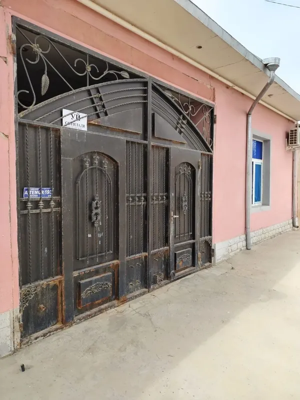 Город Термез, Шодлик МФЙ, продаётся 10-комнатный дом с участком Город Термез, Шодлик МФЙ, продаётся 10-комнатный дом с участком