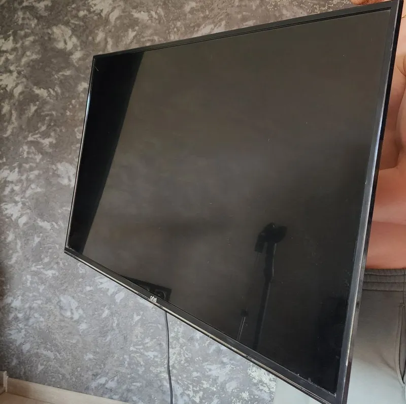 Artel TV Led ua43h1400 — фото 1