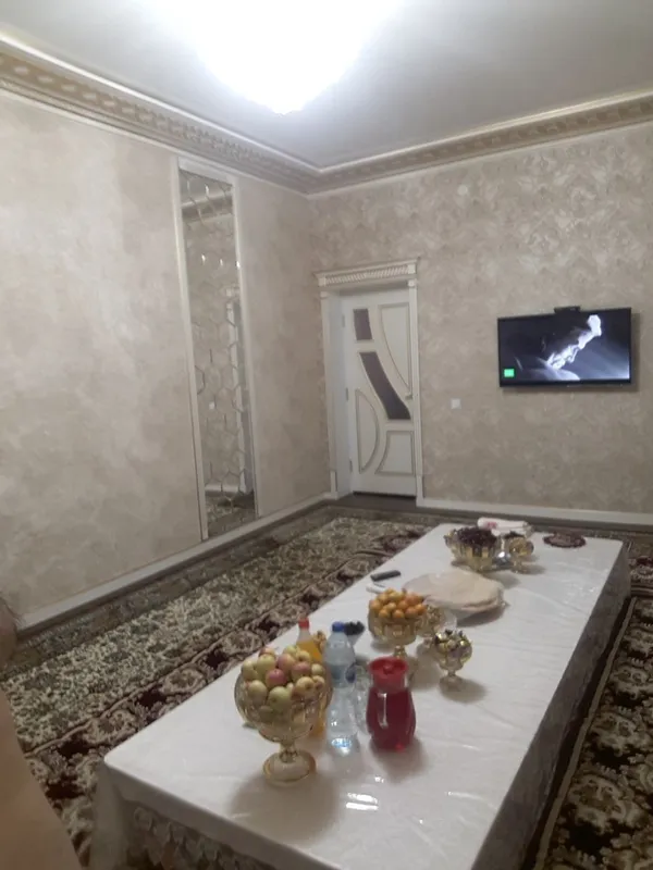 Урганч шахар П.Мохмуд 46/4 кв 28. 2-этаж 2 комната. — фото 3