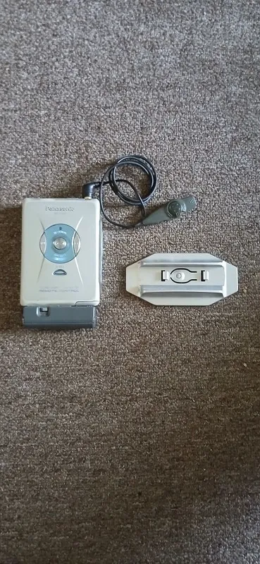 Panasonic RQ-SX47 Walkman player (To'liq to'plam:Pult + Batareya bloki 1 Panasonic RQ-SX47 Walkman player (To'liq to'plam:Pult + Batareya bloki 1