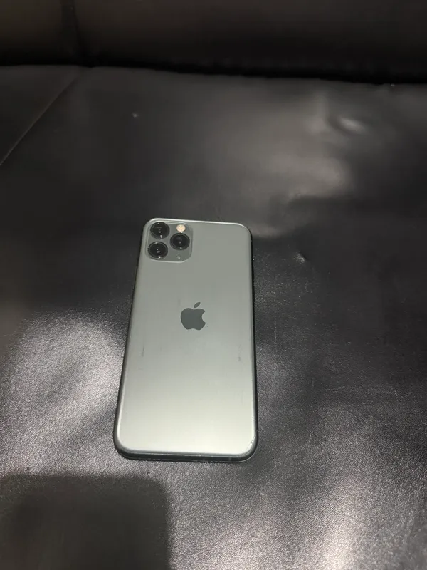 iPhone 11 Pro 64 (LL/A) 5 iPhone 11 Pro 64 (LL/A) 5