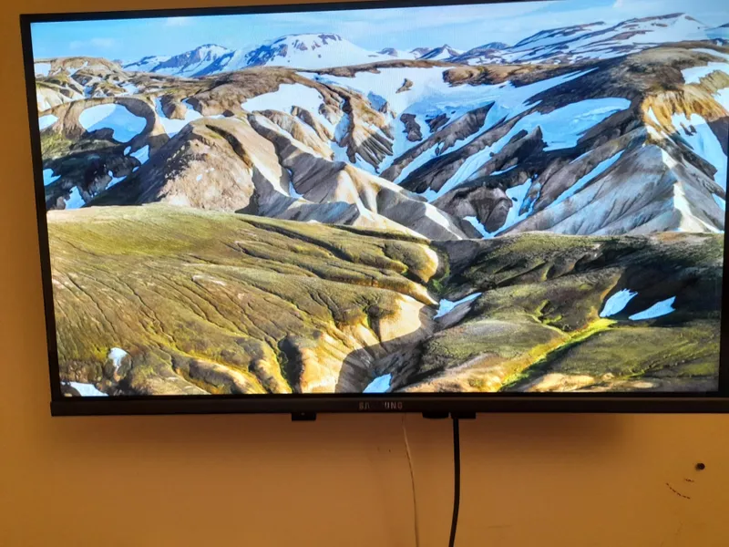 смарт телевизор Samsung — фото 2