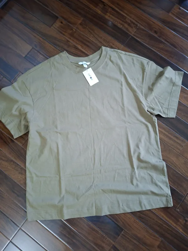 Футболка H&M. Oversize. (унисекс). 2 Футболка H&M. Oversize. (унисекс). 2