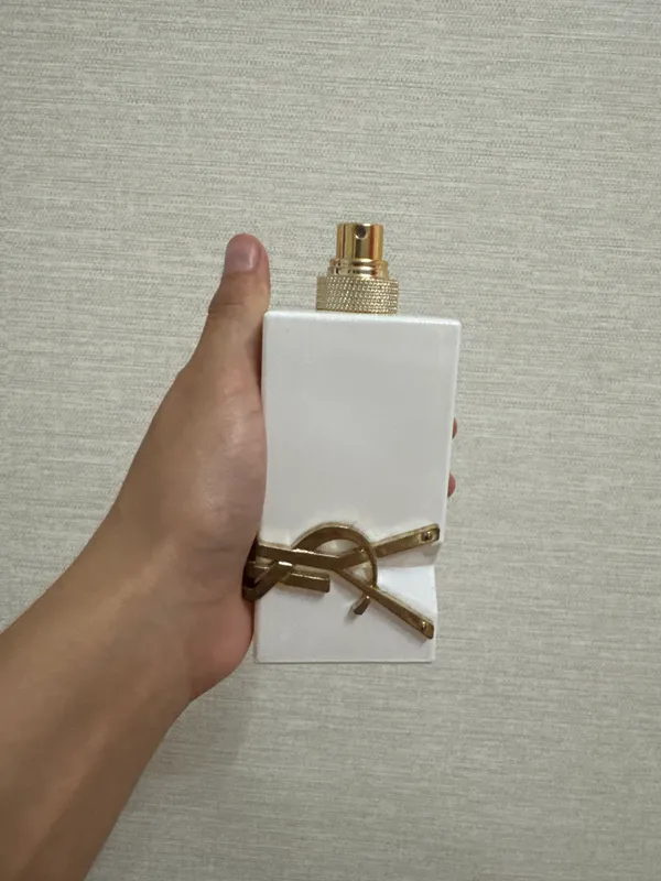 Yves Saint Laurent Libre L’Eau Nue парфюм 1 Yves Saint Laurent Libre L’Eau Nue парфюм 1