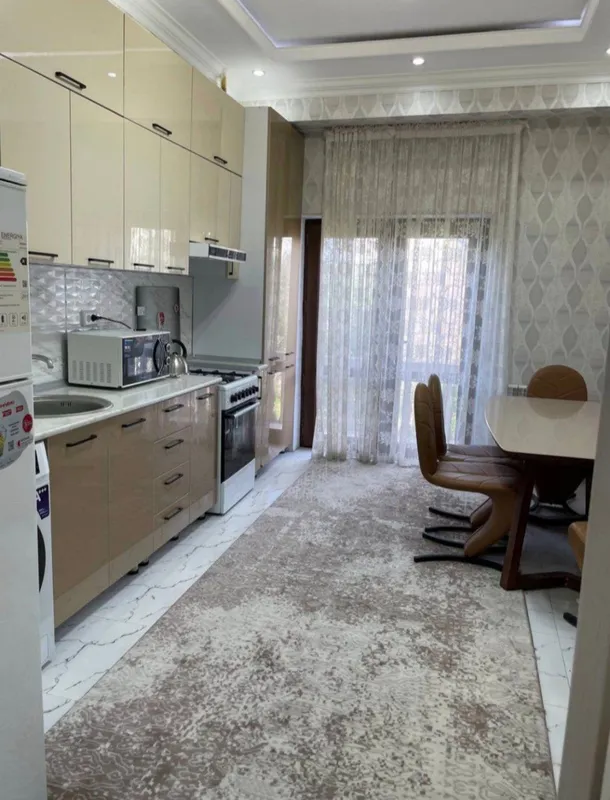 Nukus ko‘chasi Istambul Siti 3 xonali 4