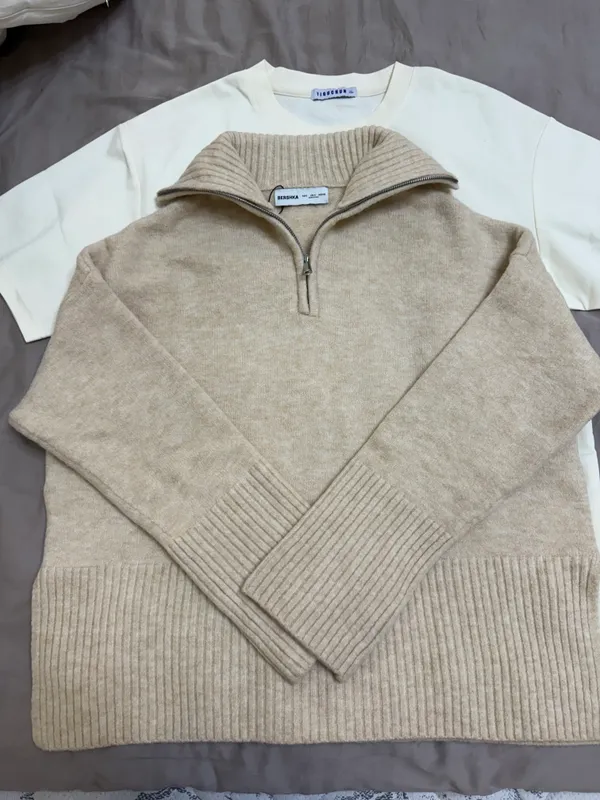 Bershka sviteri Bershka sviteri