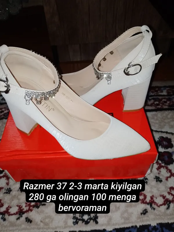 1-2 marta kiyilgan bekor yotmasin deb sotyapman 1