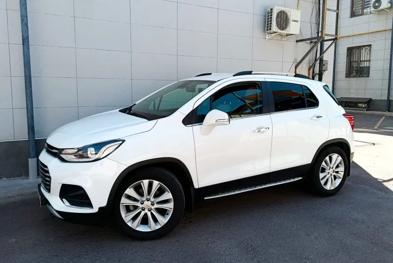 Chevrolet Tracker 1.8 Premier продается 3 Chevrolet Tracker 1.8 Premier продается 3