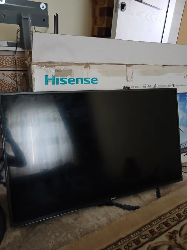 Hisense TV 43 dyum 1