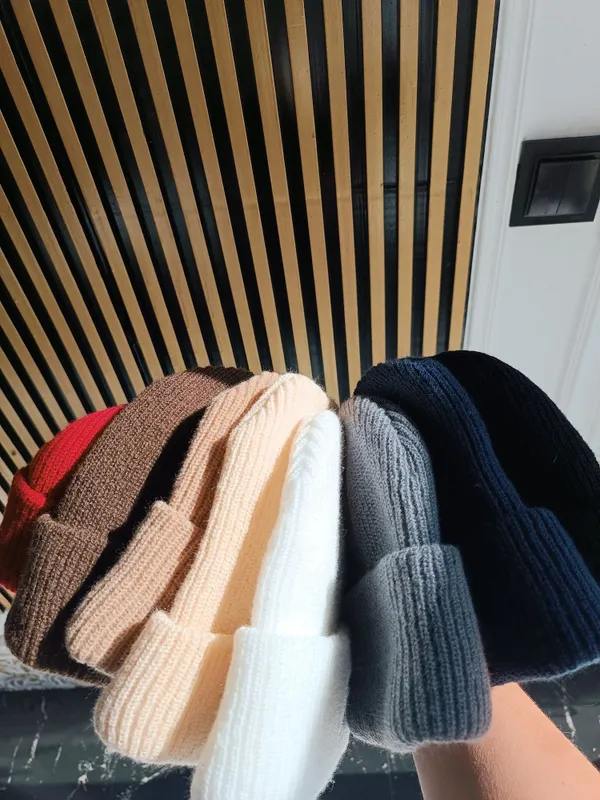 Trendagi Boston shapkalar 1 Trendagi Boston shapkalar 1
