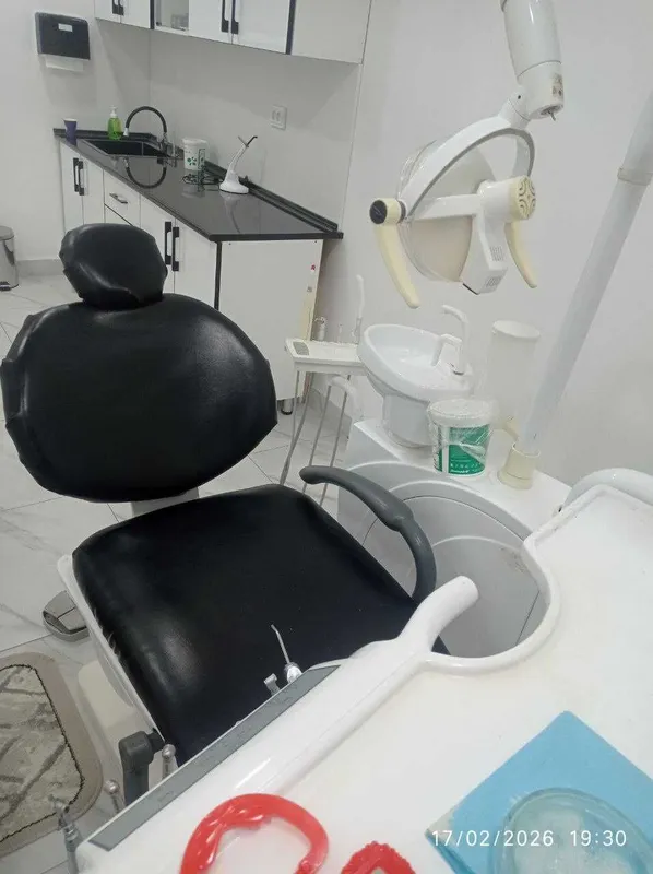 Stomatologik kreslo 4 Stomatologik kreslo 4