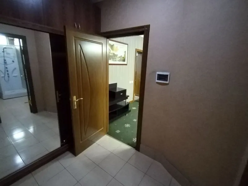 Аренда под офис 2 комната, С Мебелью! 88кв.м Алайский! 2200у.е — фото 6