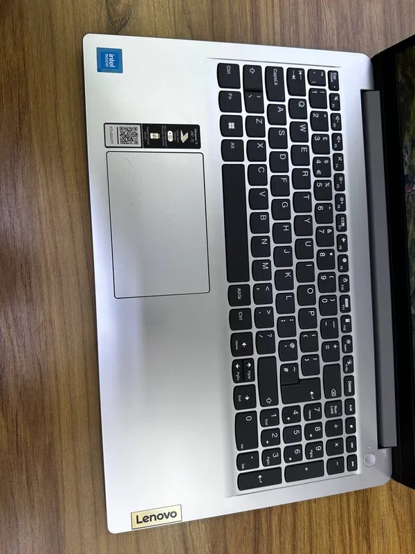 Lenovo IdeaPad 1i 2