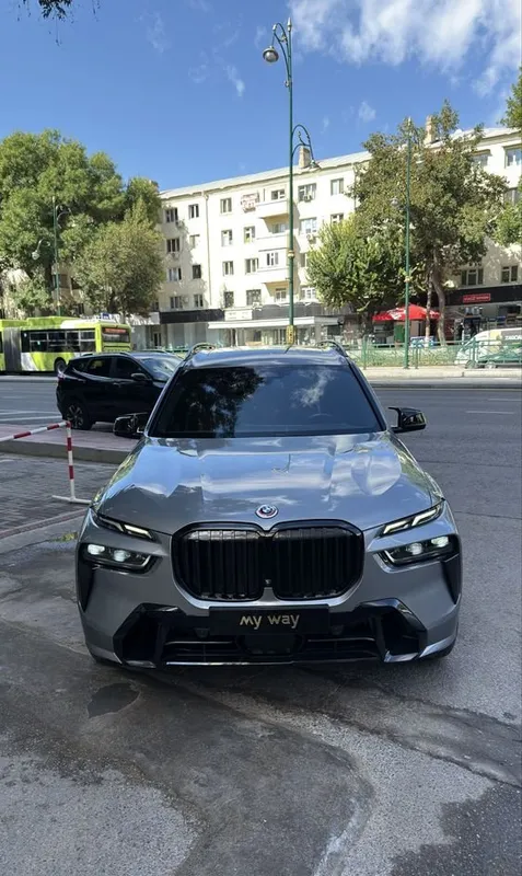 Bmw X7 XDrive 40i 2 Bmw X7 XDrive 40i 2