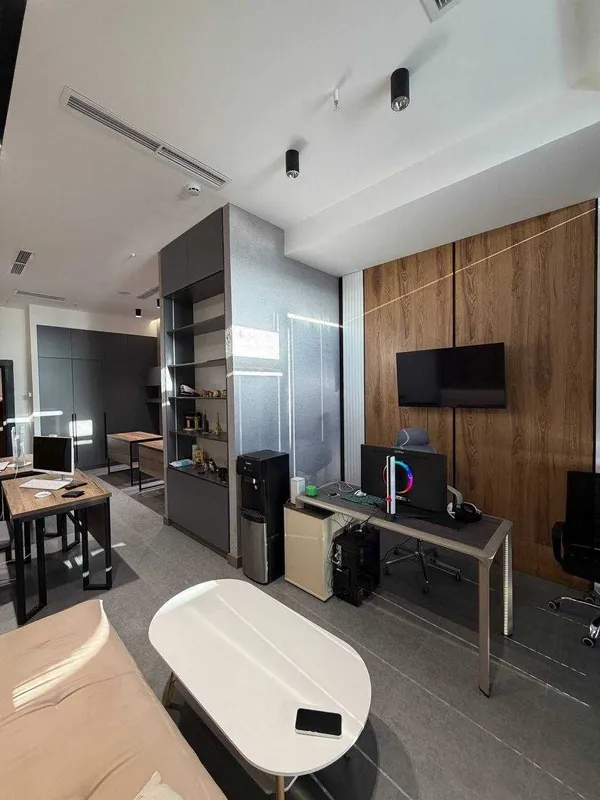 СРОЧНО ПРОДАЁТСЯ нежилое помещение на ЖК Piramit Towers 37м2 — фото 2