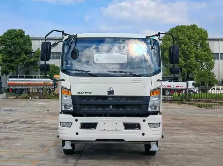 HOWO 4×2 6 Куба Водовоз. Новый с НДС НАЛИЧИЕ есть