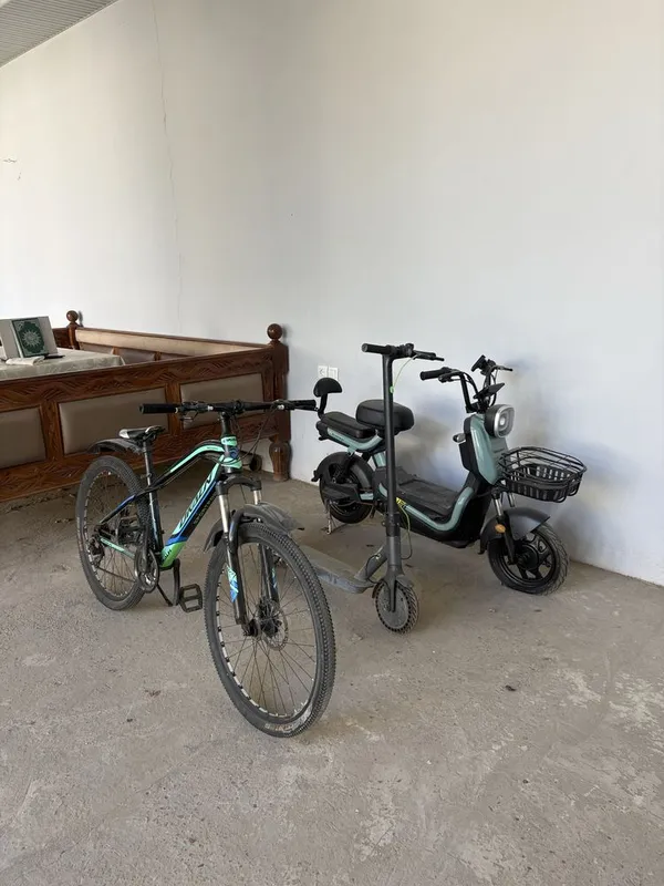 velosiped samakat skuter hammasi sotiladi. 2