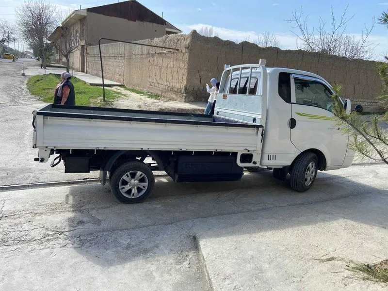Hyundai Porter Electric — фото 2