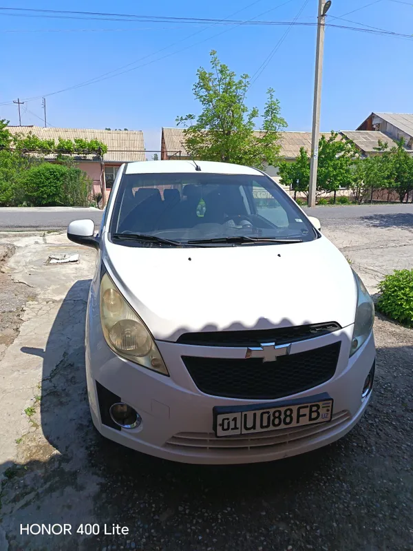 Spark sotiladi 1.25 motor 2014-yil