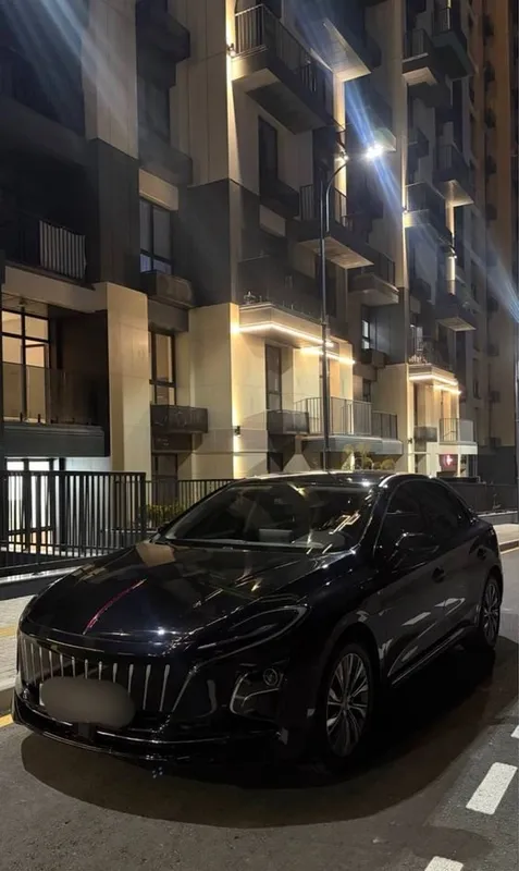 Hongqi EQM 5 2025 1 Hongqi EQM 5 2025 1