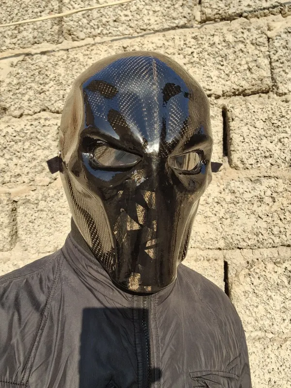 Maska niqob karbon carbon mativiy va glyansivi iPhone samsung redmi — фото 3