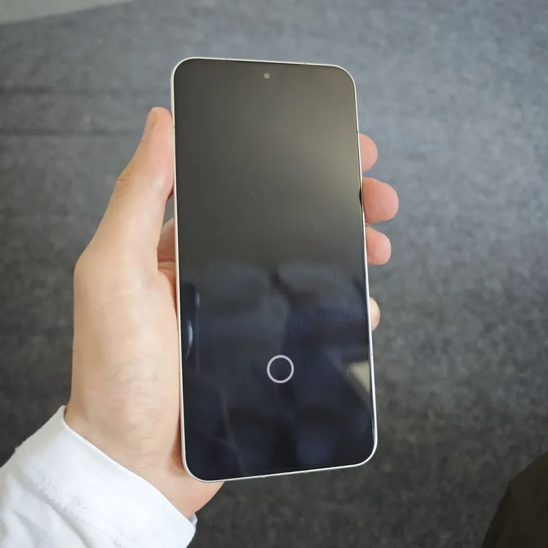 Xiaomi 15 12/256 7 Xiaomi 15 12/256 7