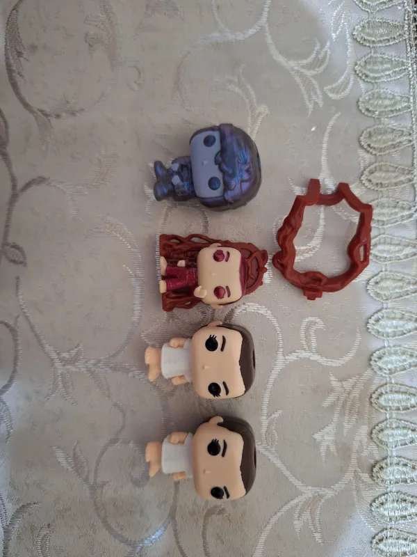 Фигурки kinder Stranger Things