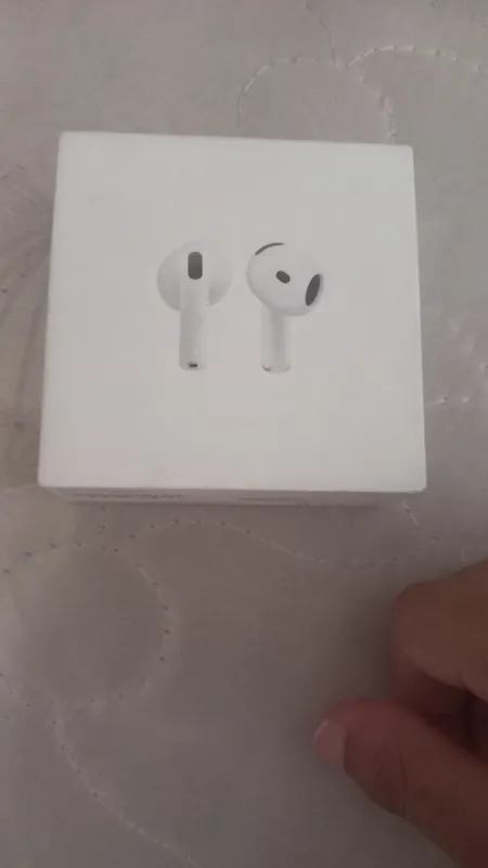 Air pods 4