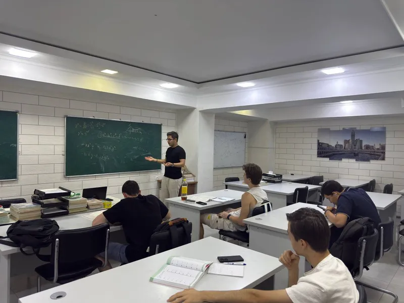 SAT kurs, offline, onnline, math an English 7
