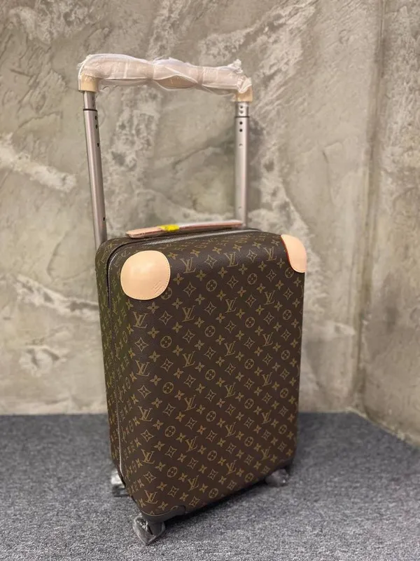Чемодан Louis Vuitton lux 1 Чемодан Louis Vuitton lux 1