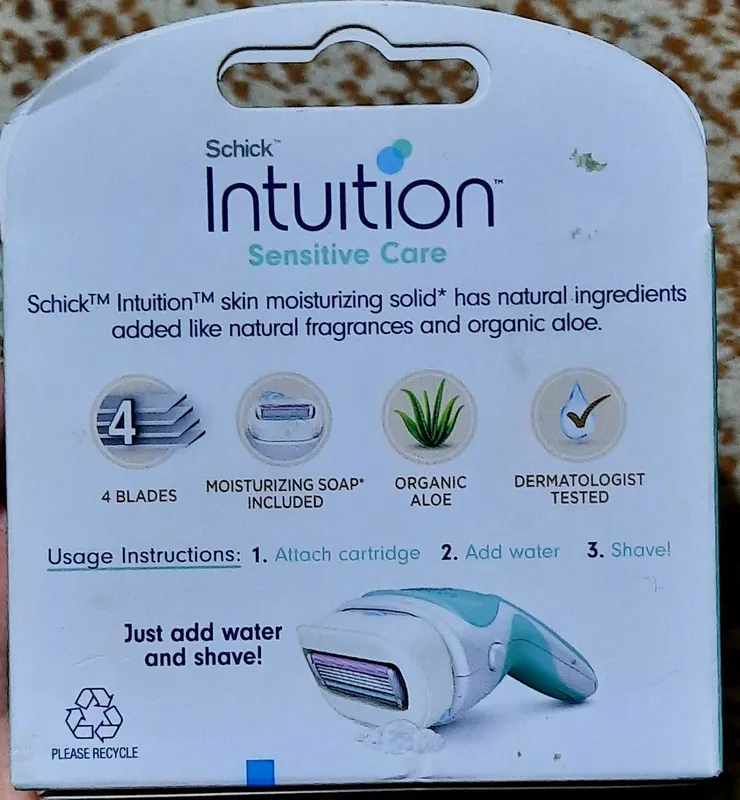 Продаётся Сменные картриджи Schick Intuition Blade, 3 шт. 2 Продаётся Сменные картриджи Schick Intuition Blade, 3 шт. 2