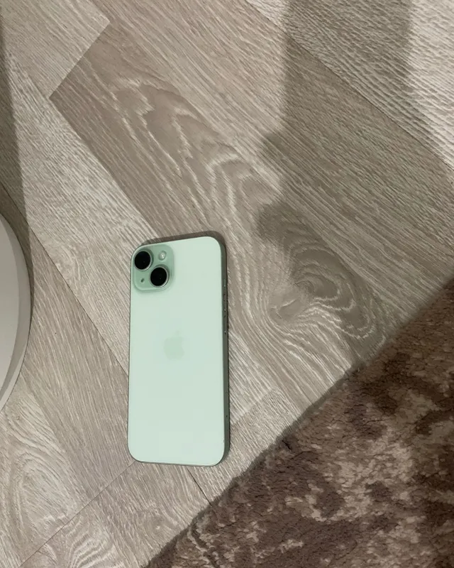 iPhone 15 продается 6 iPhone 15 продается 6