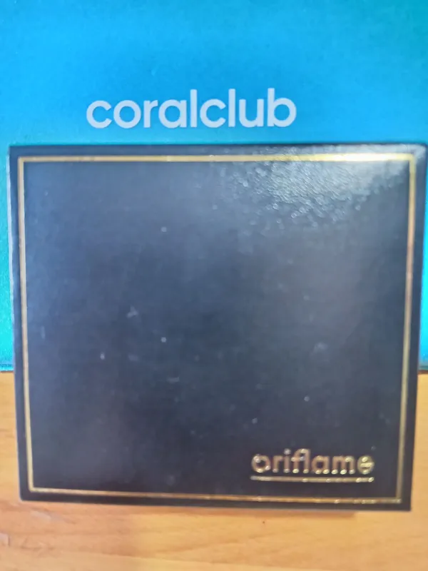 Продаю позалоченные часы к 40 летию Oriflame — фото 9