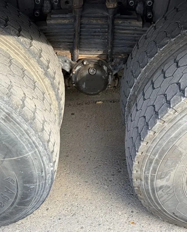 Kamaz Oq Bartavoy 4
