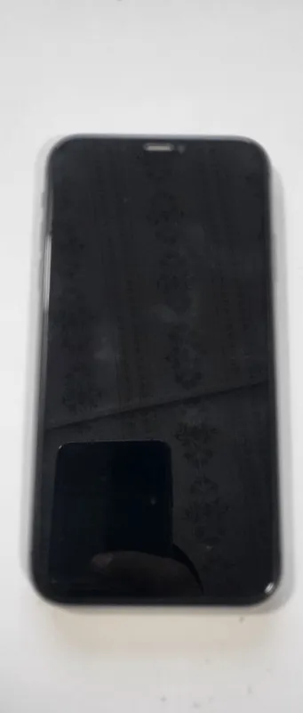IPhone 11 128 gb 2 IPhone 11 128 gb 2