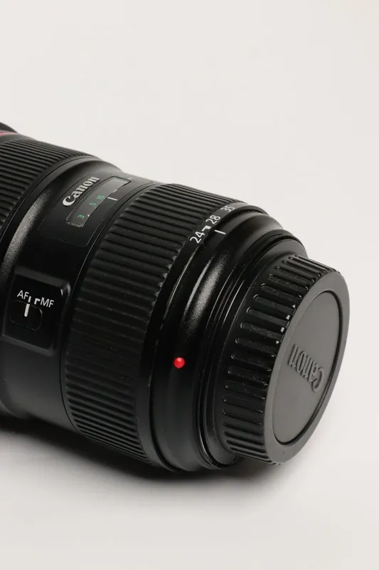 Canon EF 24-70 2.8 L USM II 5