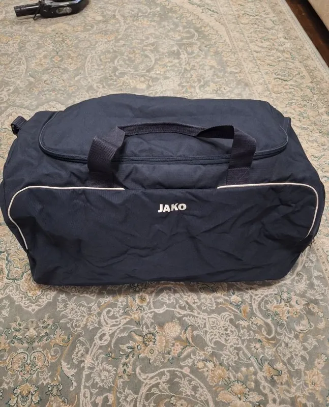 продам спортивную сумку JACO, состояние хорошее 1 продам спортивную сумку JACO, состояние хорошее 1