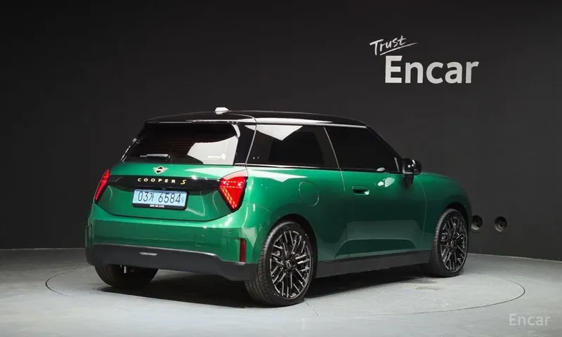 Mini Cooper Se Favoured 2 Mini Cooper Se Favoured 2